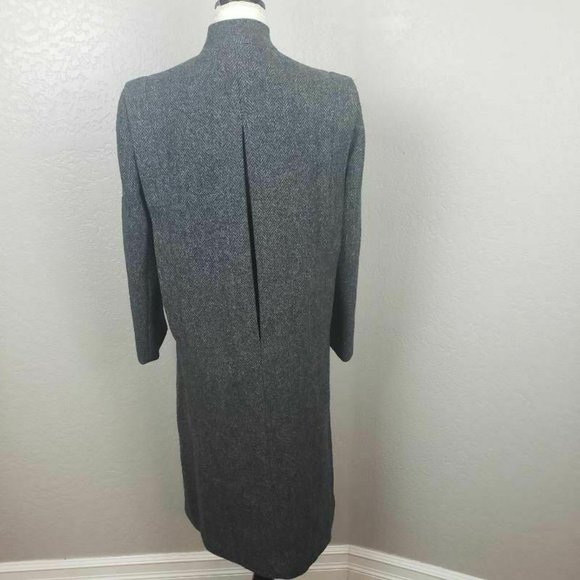 I. Magnin Vintage Gray Herringbone Wool Coat Med - Picture 2 of 10